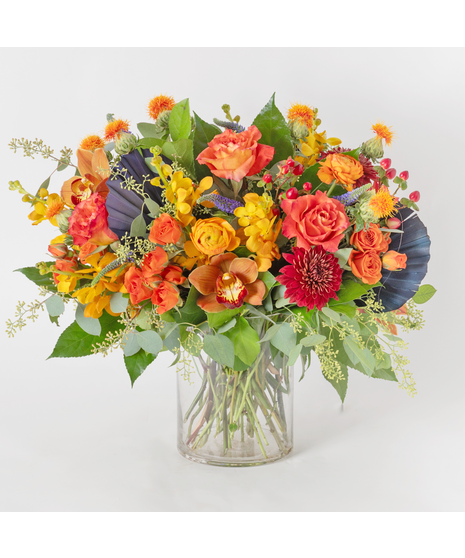 Our Harvest Jewel arrangement is a radiant celebration of autumn’s richness, designed in a striking 6x8