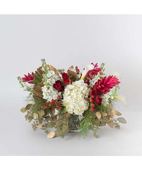 The Nutcracker Night Christmas Arrangement captures the magic and opulence of the holiday season