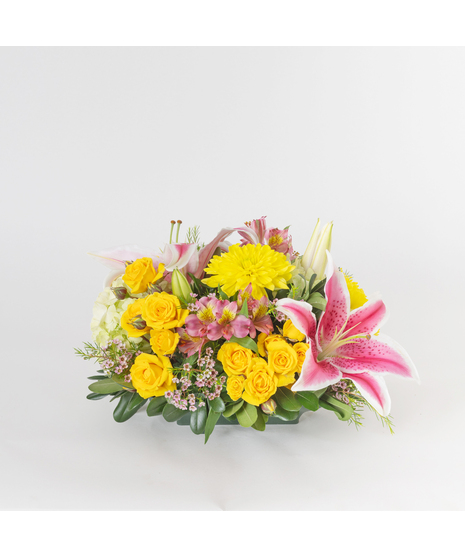 Sun Lily Centerpiece